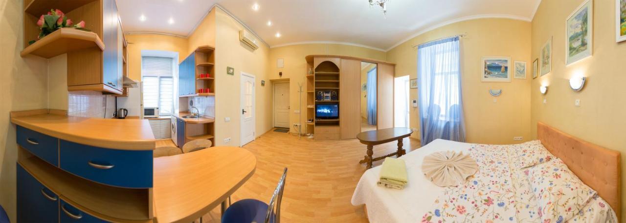 Central Area Apartments เคียฟ ภายนอก รูปภาพ