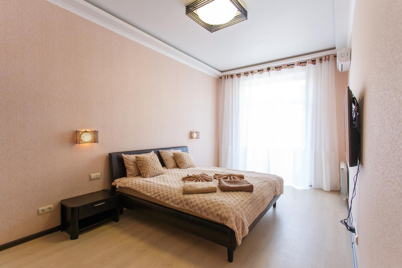 Central Area Apartments เคียฟ ภายนอก รูปภาพ