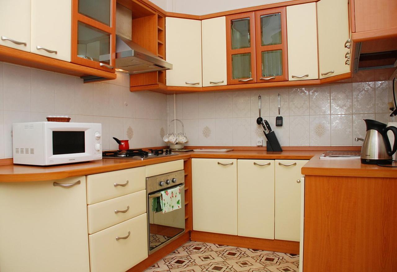 Central Area Apartments เคียฟ ภายนอก รูปภาพ